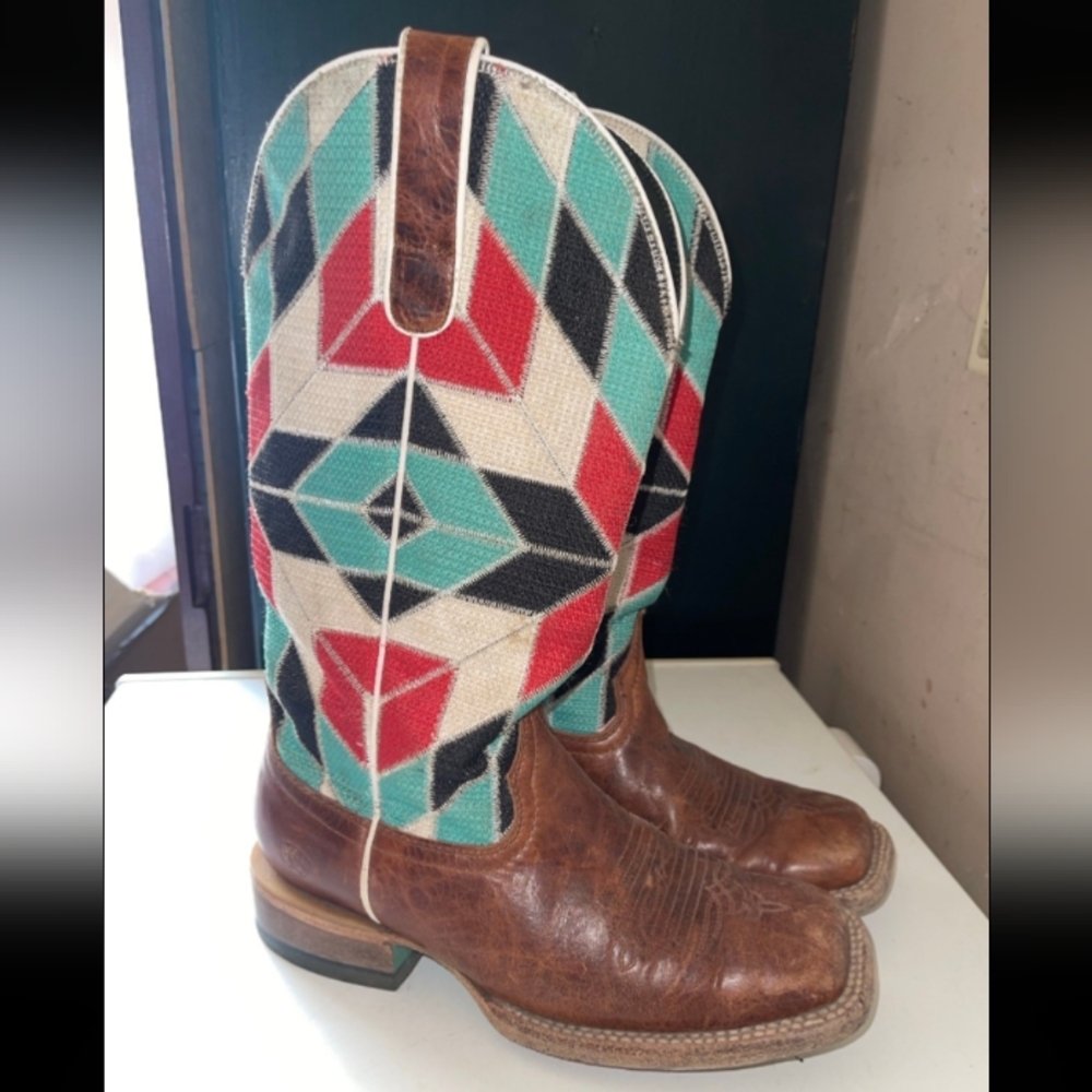 Ariat Square Toe Southwestern ethnic Cowboy Boots